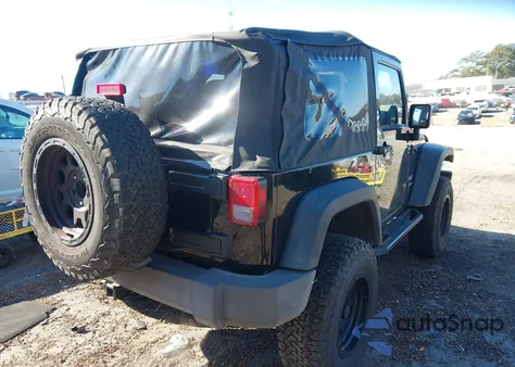 2013 Jeep Wrangler Sport z USA, uszkodzony, nr VIN 1C4AJWAG7DL544502